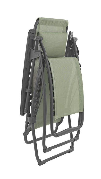 28" Green Steel Outdoor Zero Gravity Chair